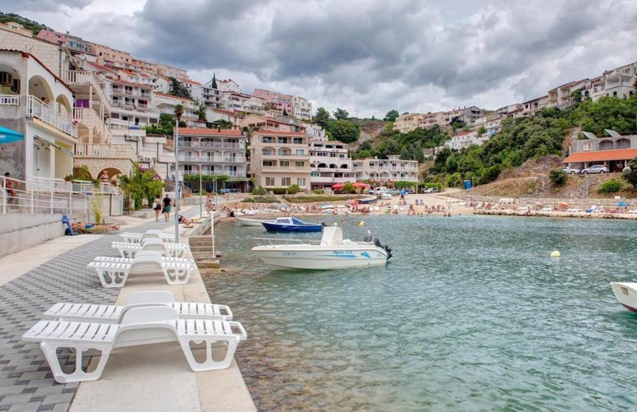 Apartments Matej Neum Exterior photo