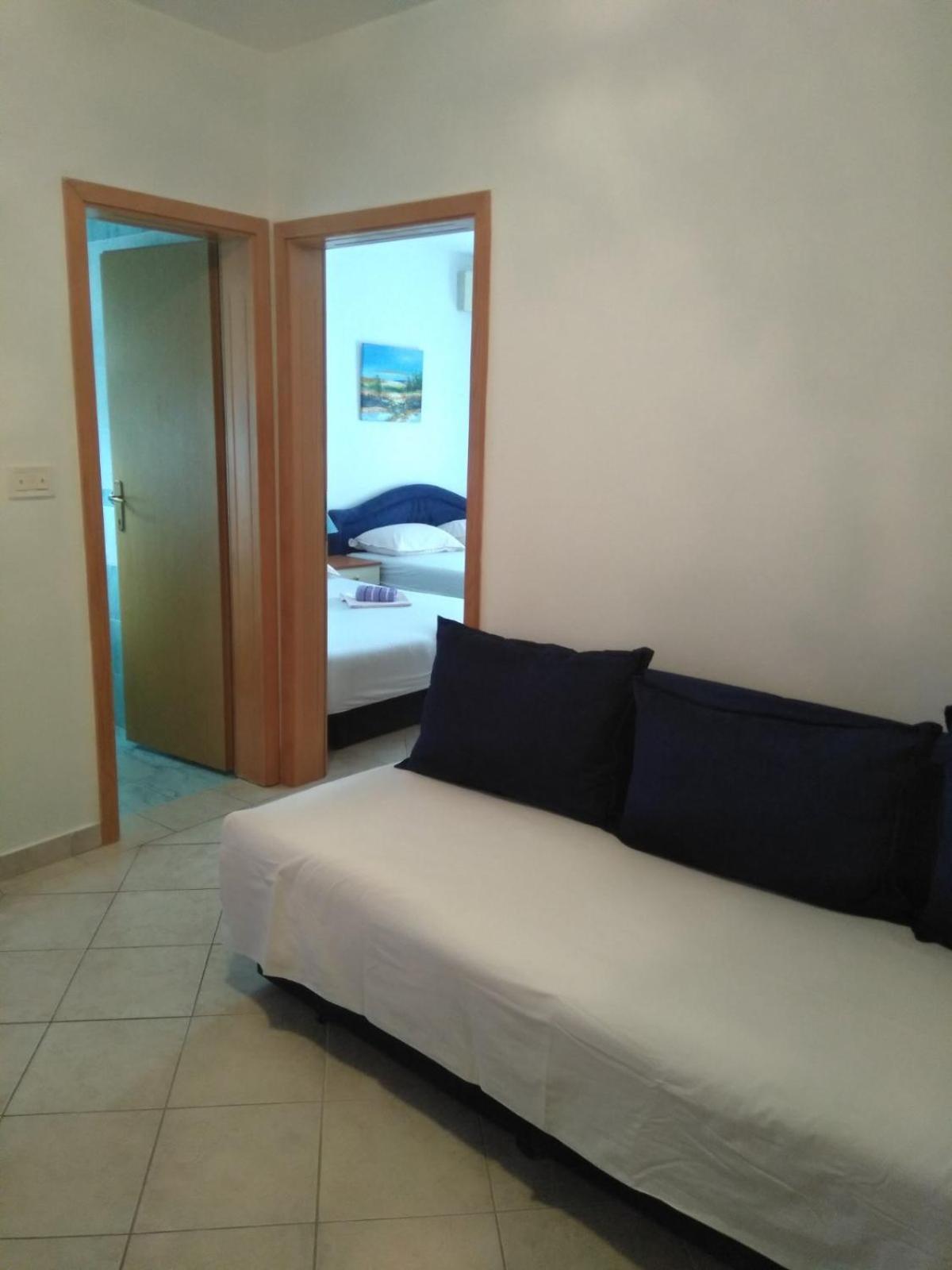 Apartments Matej Neum Room photo