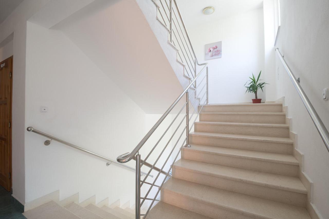 Apartments Matej Neum Exterior photo