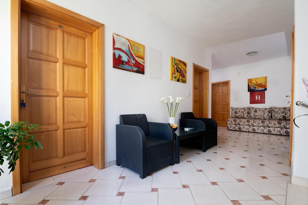 Apartments Matej Neum Exterior photo